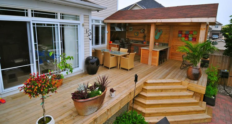 Wood Deck Builder Custom, Deck And Landscaping Ottawa